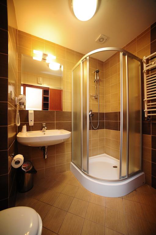 פילה Hotel Gwda מראה חיצוני תמונה