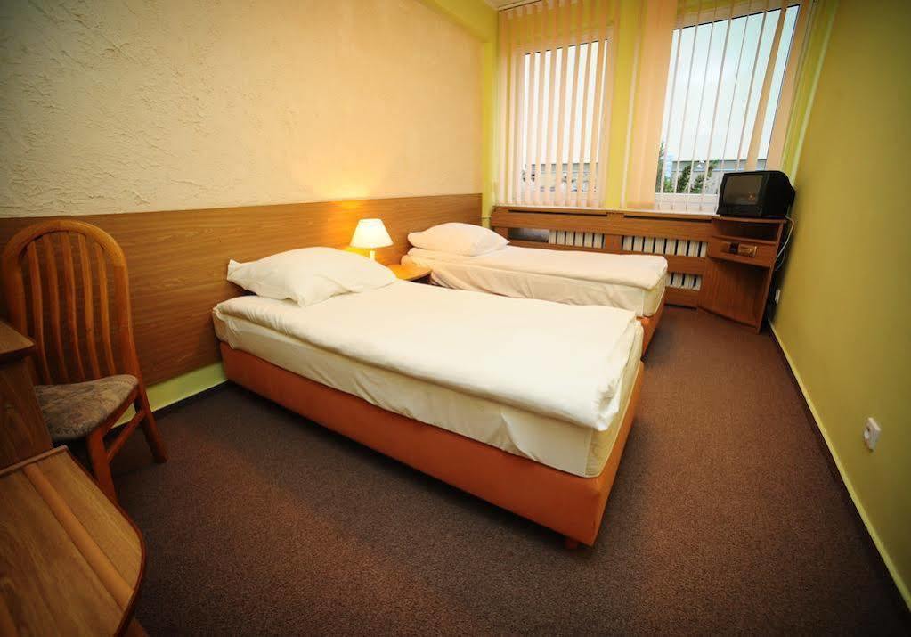 פילה Hotel Gwda מראה חיצוני תמונה